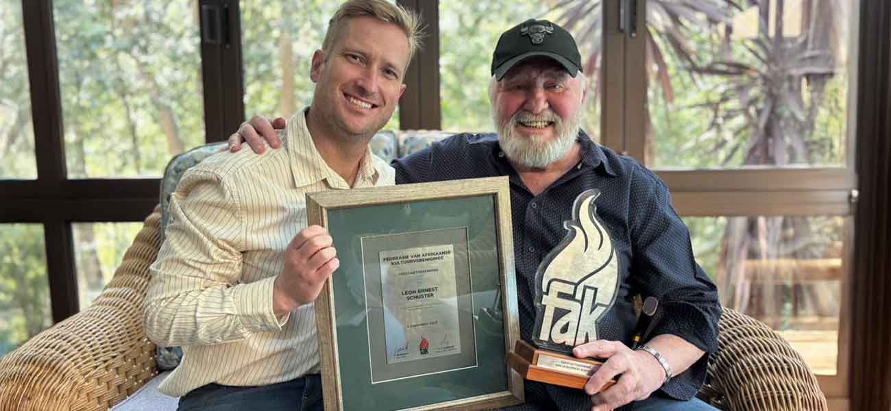 Leon Schuster
